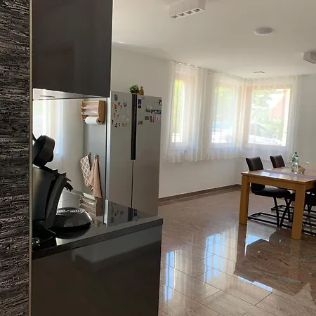 Mosaikhaus Smart Home Würselen Zewnętrze zdjęcie